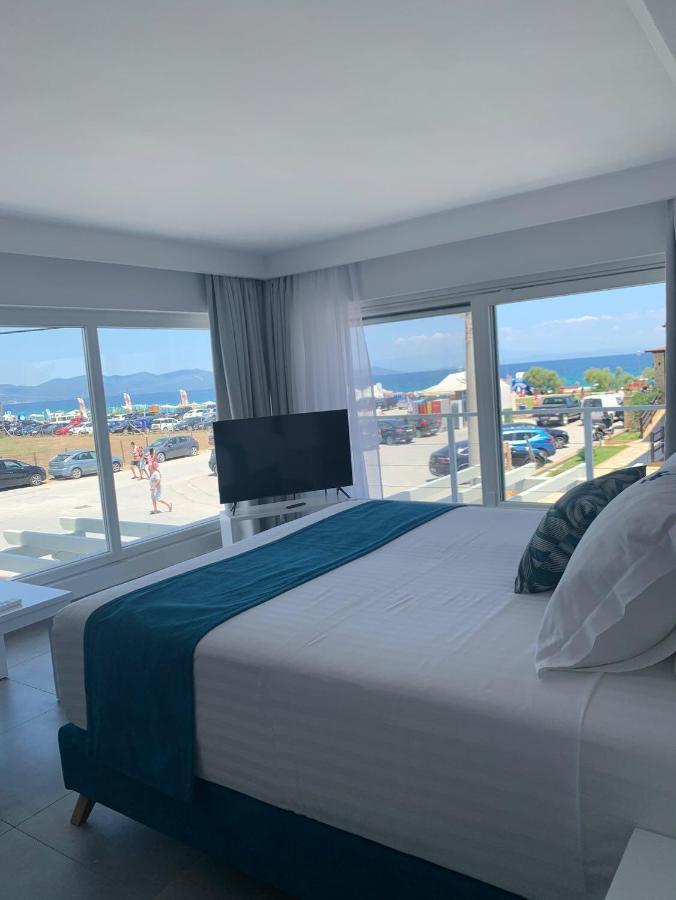 Ocean Blue Suites Ierissós Luaran gambar