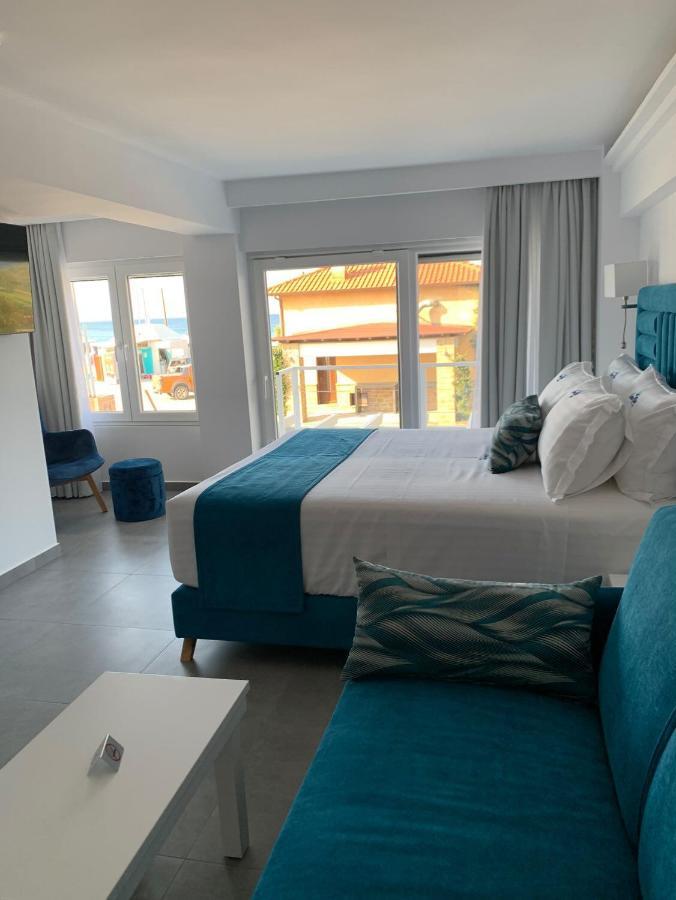 Ocean Blue Suites Ierissós Luaran gambar