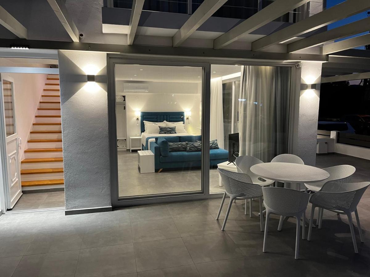 Ocean Blue Suites Ierissós Luaran gambar