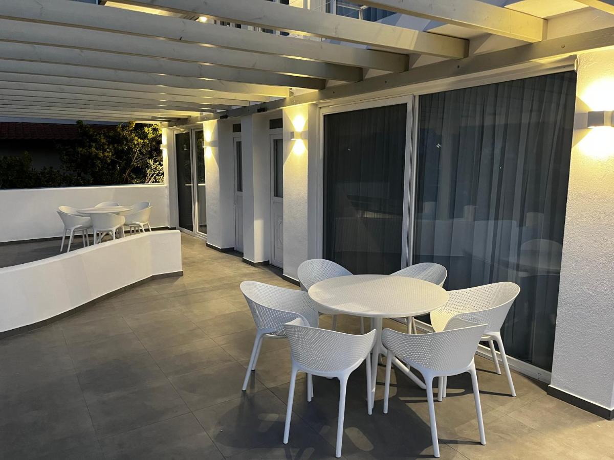 Ocean Blue Suites Ierissós Luaran gambar